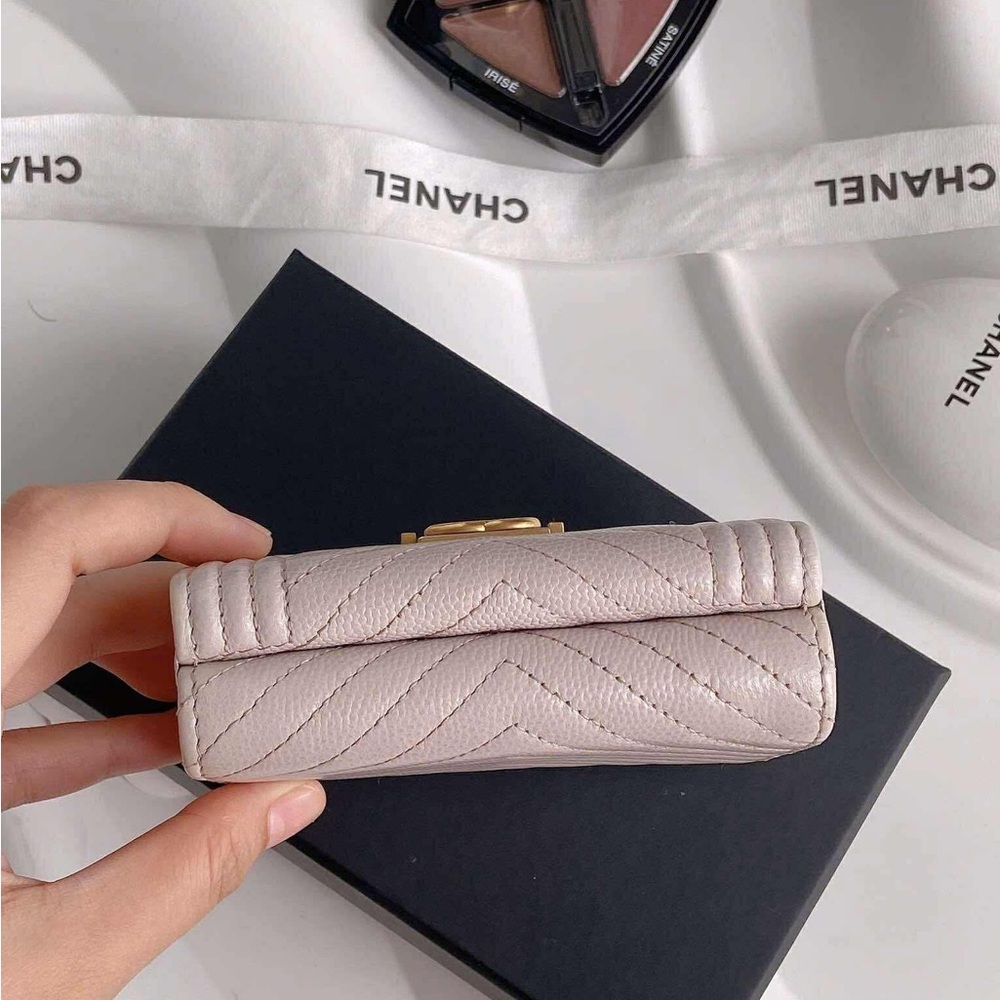 Chanel Boy Flap Nude Pink Tri-fold Wallet Chervon Women's - Picture 10 of 17